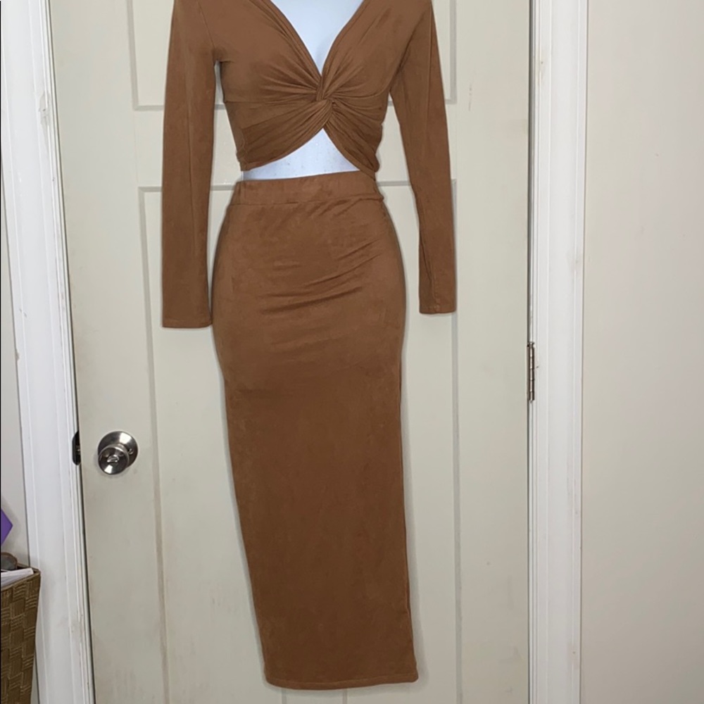 Suede set